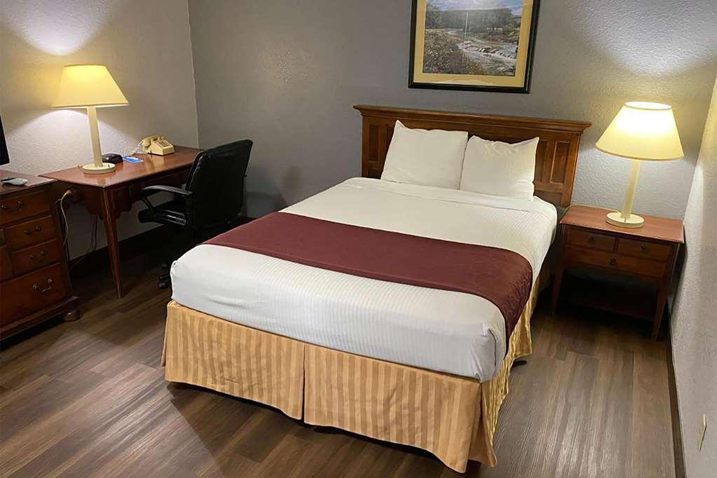Days Inn By Wyndham Gatesville Pokój zdjęcie