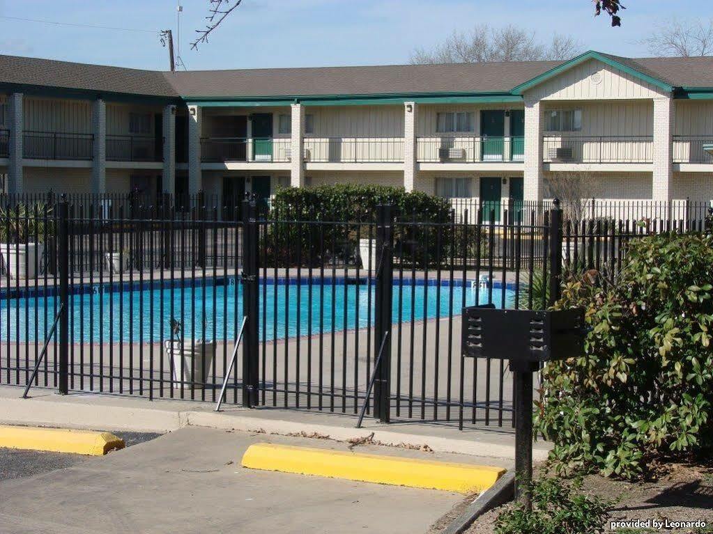 Days Inn By Wyndham Gatesville Udogodnienia zdjęcie